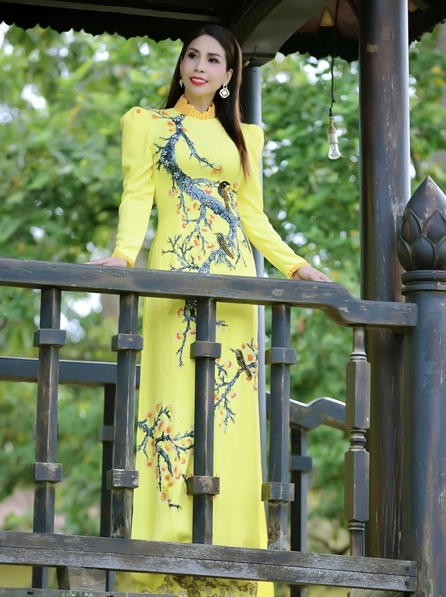 Thông điệp văn hóa lan tỏa từ chiếc áo dài truyền thống Việt Nam - Ảnh 5.