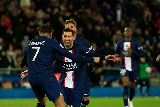 Messi, Mbappe cùng ghi bàn xác lập kỷ lục mới tại PSG - Ảnh 1.