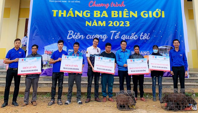 'Tháng ba biên giới': Nhiều công trình, phần quà ý nghĩa tặng người dân vùng biên - Ảnh 1.