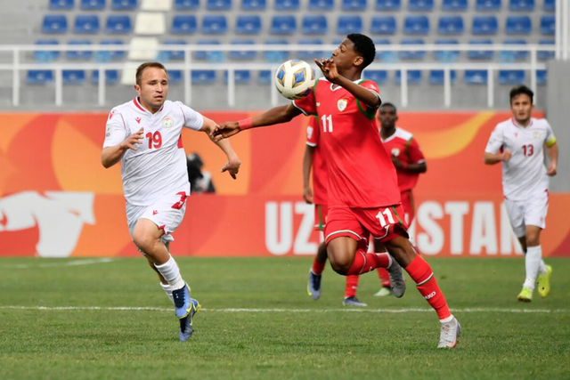 VCK U.20 châu Á 2023: Tajikistan thắp hy vọng vào tứ kết sau trận thắng Oman - Ảnh 2.