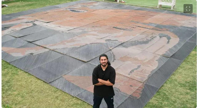 Nghệ sĩ Iraq Ali Alrawi tôn vinh di sản bằng một tác phẩm nghệ thuật khổng lồ - Ảnh 2.