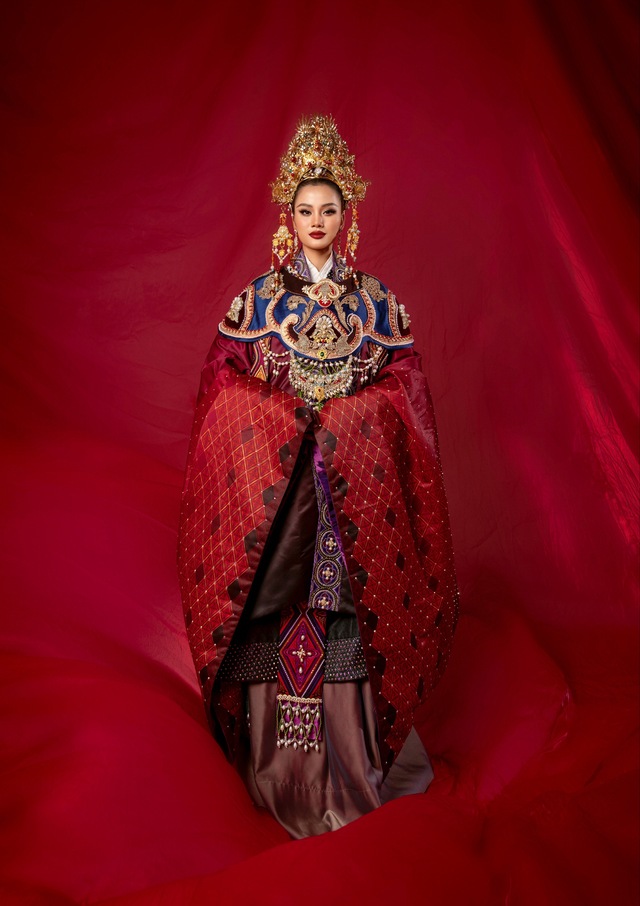 Nguyên phi Ỷ Lan và Thượng Dương Hoàng hậu dưới góc nhìn thời trang phỏng dựng - Ảnh 3.