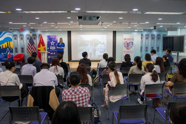 Chuyên gia Mỹ bày cách trúng tuyển đại học danh giá - Ảnh 5.