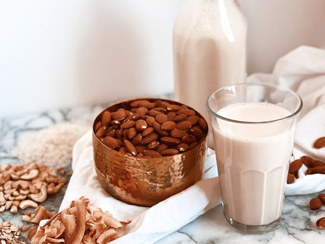 Sữa hạt – thức uống dinh dưỡng lý tưởng cho những cô nàng... lười ăn  - Ảnh 3.