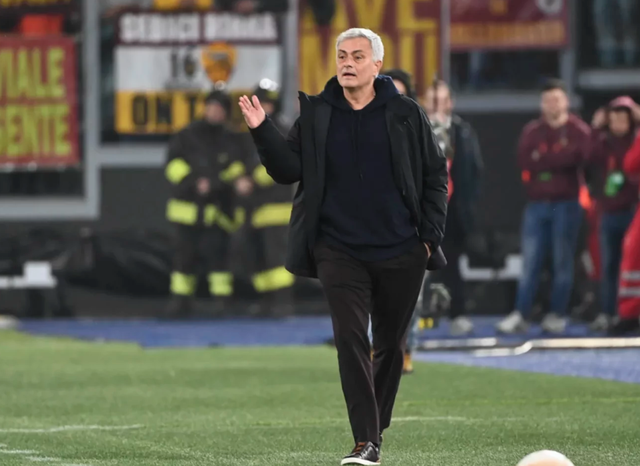 AS Roma thắng đậm Real Sociedad, HLV Mourinho vẫn cảnh báo  - Ảnh 1.
