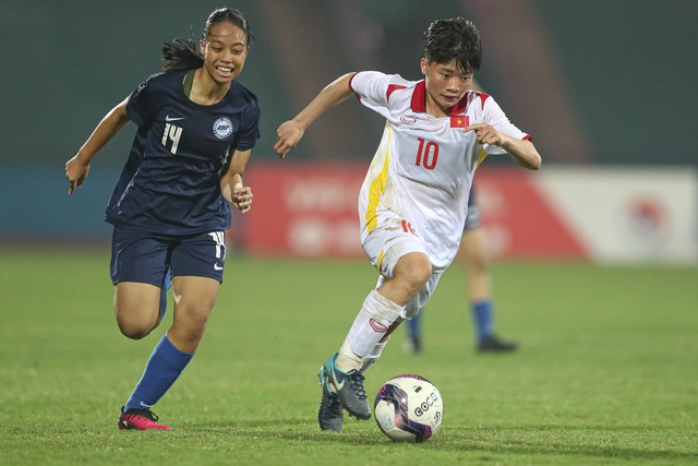 U.20 nữ Việt Nam thắng U.20 Singapore với tỷ số gây sốc - Ảnh 1.