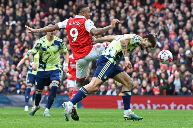 HLV Mikel Arteta ca ngợi màn trình diễn của Arsenal - Ảnh 2.