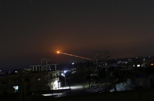 Syria tố Israel tấn công căn cứ quân sự - Ảnh 1.
