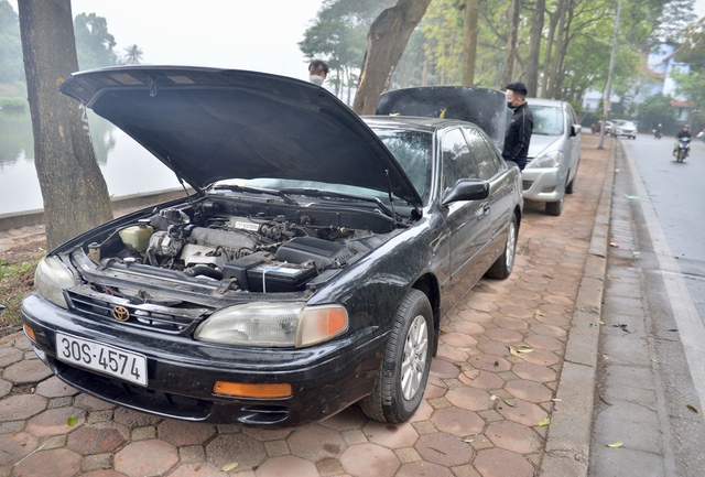 Kẻ chọc thủng nhiều lốp ô tô ở hồ Linh Đàm: 'Tôi hối hận lắm' - Ảnh 2.