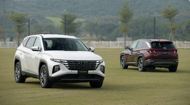 Đáp trả Kia Sportage, Hyundai Tucson giảm giá hàng chục triệu đồng - Ảnh 3.