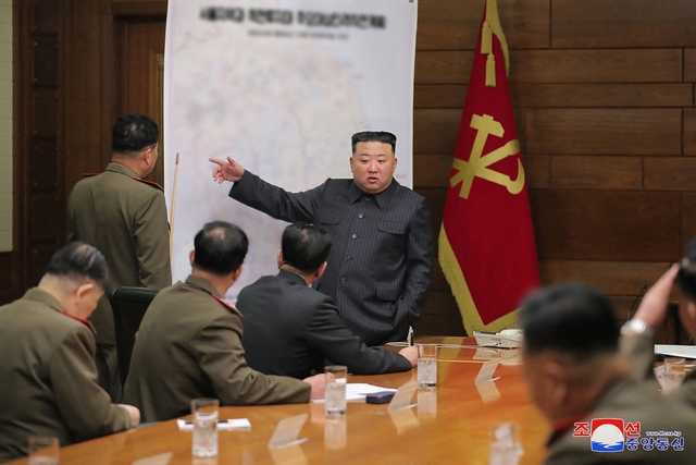 Triều Tiên quyết tăng cường răn đe chiến tranh - Ảnh 1.