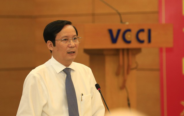 PCI 2022: đa số doanh nghiệp phải trả 'chi phí không chính thức' cho cán bộ thuế - Ảnh 1. PCI 2022: đa số doanh nghiệp phải trả 'chi phí không chính thức' cho cán bộ thuế - Ảnh 1.