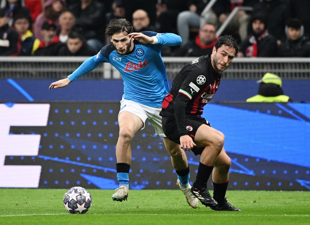 Tứ kết Champions League: AC Milan tiếp tục đánh bại Napoli  - Ảnh 1.