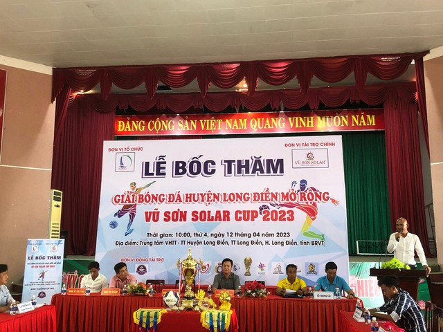 Giải bóng đá cúp Vũ Sơn Solar năm 2023 - Ảnh 1.