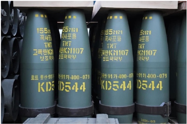 Hàn Quốc cho Mỹ mượn 500.000 quả đạn pháo 155 mm? - Ảnh 1.