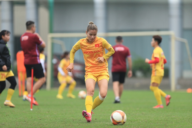 Tuyết Dung: Đối thủ mạnh, nhưng đội tuyển nữ Việt Nam vẫn đặt mục tiêu chung kết - Ảnh 2.