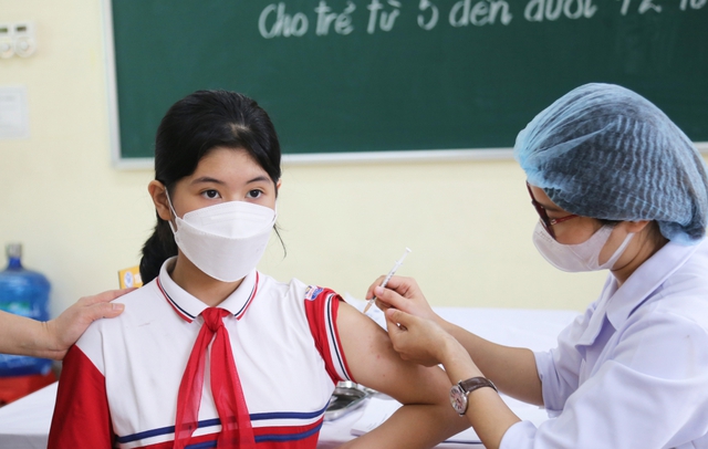 Quảng Ninh: Nguy cơ dịch Covid-19 lây lan trong trường học - Ảnh 1.