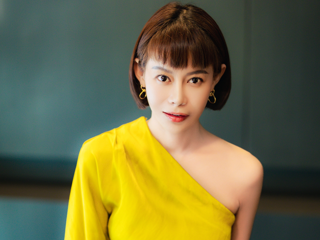 Hoa hậu Hải Dương chia sẻ về chuyện vỡ nợ 100 tỉ   - Ảnh 1.