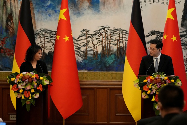 Ngoại trưởng Đức kêu gọi Trung Quốc tránh 'kịch bản rùng rợn' tại Đài Loan - Ảnh 1.