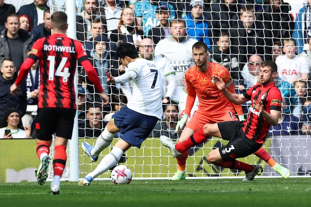 Ngoại hạng Anh: Tottenham bất ngờ &quot;phơi áo&quot; trước đối thủ yếu - Ảnh 2.