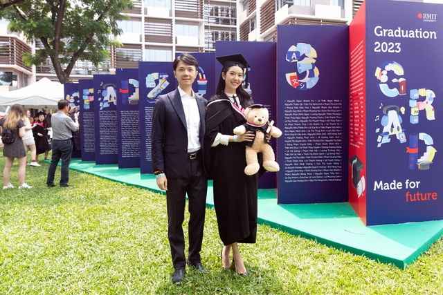 Á hậu Thúy Vân tốt nghiệp Trường Đại học RMIT ở tuổi 30 - Ảnh 8.