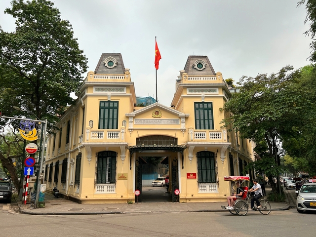 Cận cảnh những công trình kiến trúc Pháp cổ ở Hà Nội vừa được bảo tồn - Ảnh 4.