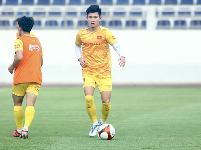 U.22 Việt Nam miệt mài chạy đua cho SEA Games 32 - Ảnh 8.