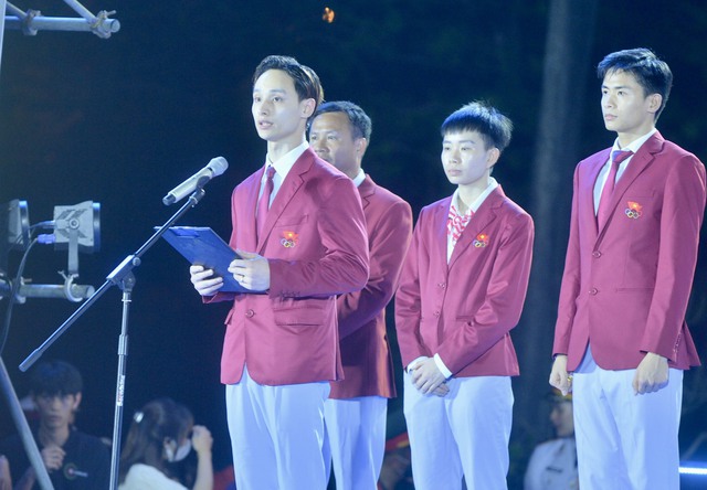 Phó thủ tướng Lê Minh Khái giao nhiệm vụ thể thao Việt Nam đứng tốp đầu SEA Games 32 - Ảnh 10.