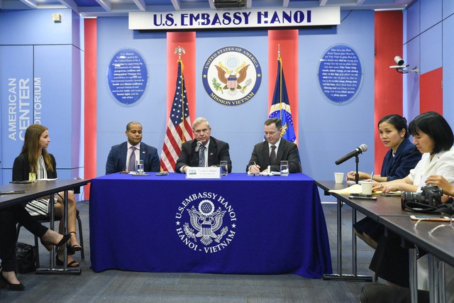 Bộ trưởng nông nghiệp Mỹ: Xuất khẩu gỗ Việt Nam sang Mỹ sẽ tăng trở lại - Ảnh 1.