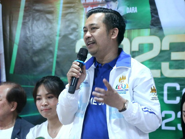 Chuyện ca sĩ nổi tiếng nhất Campuchia dự SEA Games 32, tiết lộ cát sê 'khủng' - Ảnh 1.