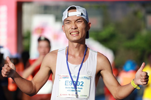 Đội tuyển điền kinh Việt Nam: tổ marathon ‘xông đất’ SEA Games 32 - Ảnh 1.