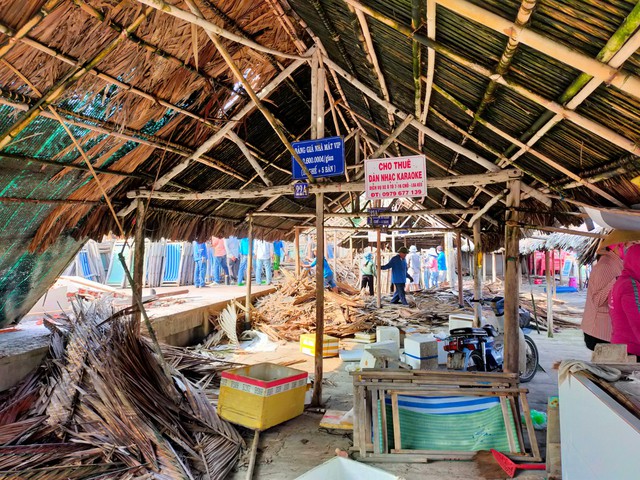 &quot;Xài chùa&quot; hơn 28 ha đất vàng ở TP.Vũng Tàu: Tất bật tháo dỡ công trình tráiphép - Ảnh 4.