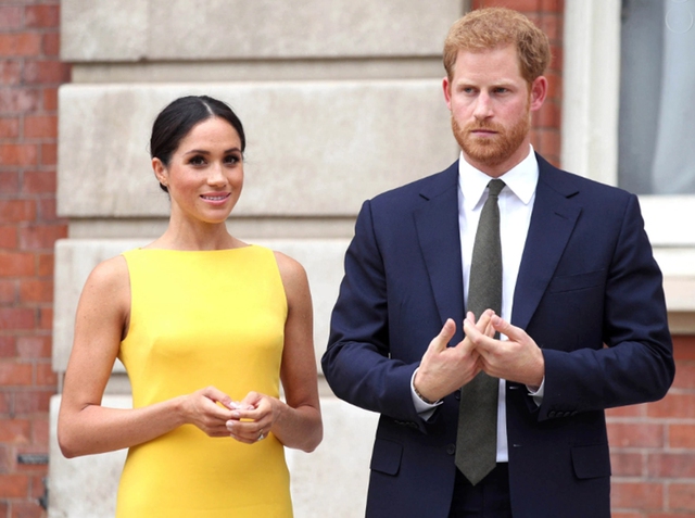 Hoàng gia Anh 'vui mừng' khi Meghan Markle không dự Lễ đăng quang  - Ảnh 1.