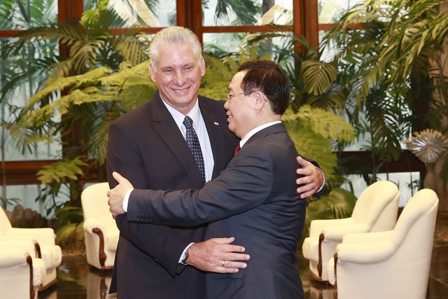 Chủ tịch Quốc hội: Việt Nam sẽ tiếp tục đồng hành, hỗ trợ lương thực cho Cuba - Ảnh 1.
