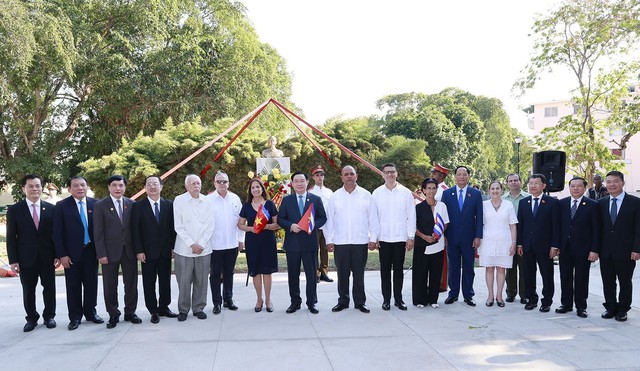 Cuba đổi tên công viên Hòa Bình thành công viên Hồ Chí Minh  - Ảnh 4.