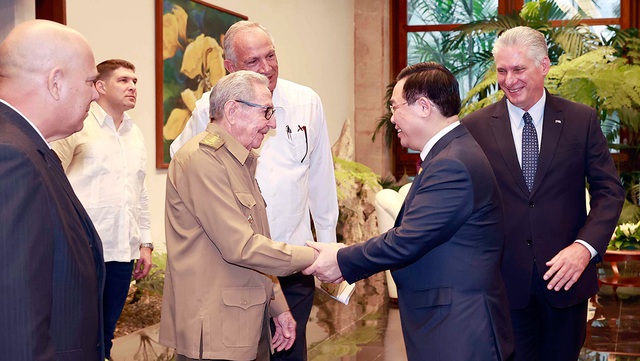 Chủ tịch Quốc hội: Việt Nam sẽ tiếp tục đồng hành, hỗ trợ lương thực cho Cuba - Ảnh 2.