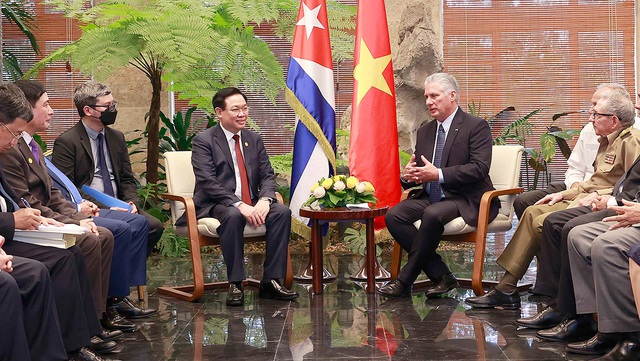 Chủ tịch Quốc hội: Việt Nam sẽ tiếp tục đồng hành, hỗ trợ lương thực cho Cuba - Ảnh 3.