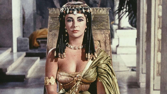 Hình tượng Cleopatra da đen trên phim của Netflix gây tranh cãi  - Ảnh 4.