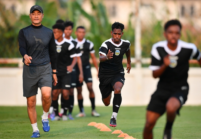 HLV Keisuke Honda tuyên bố U.22 Campuchia đã sẵn sàng tranh huy chương SEA Games 32 - Ảnh 3.