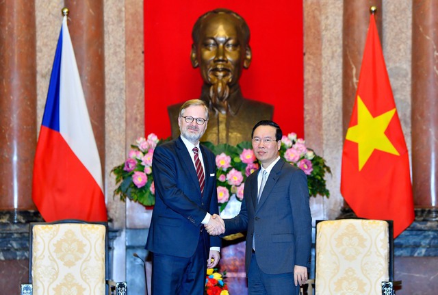 Việt Nam mong muốn thúc đẩy quan hệ hữu nghị truyền thống với Cộng hòa Czech - Ảnh 1.