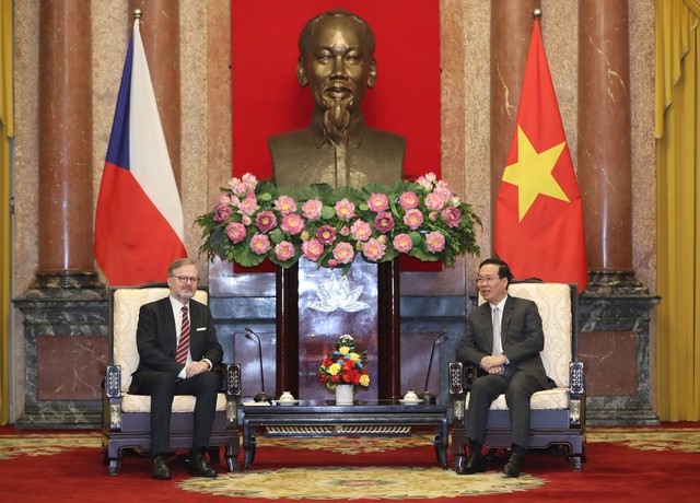 Việt Nam mong muốn thúc đẩy quan hệ hữu nghị truyền thống với Cộng hòa Czech - Ảnh 2.