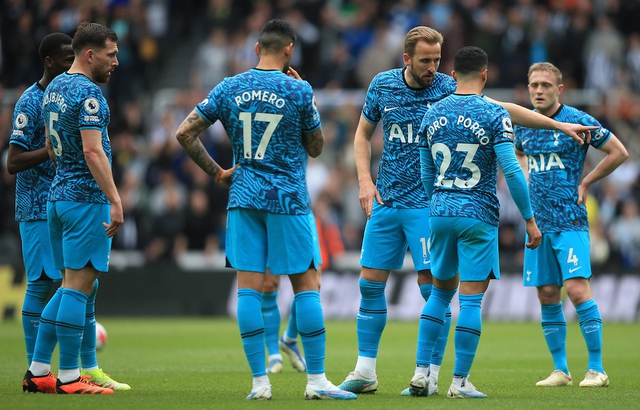 Ngoại hạng Anh: Newcastle 'dội mưa bàn thắng' vào lưới Tottenham - Ảnh 2.