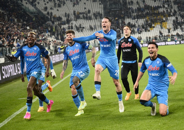 Juventus thua 'đau' trước đội đầu bảng Napoli - Ảnh 5.