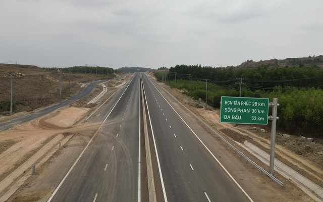 Bình Thuận yêu cầu phân luồng giao thông đảm bảo an toàn lễ khánh thành cao tốc - Ảnh 1.