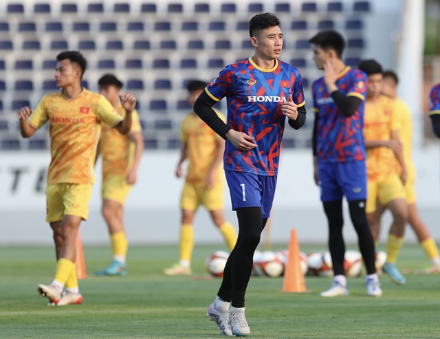 Quan Văn Chuẩn là số ít của U.22 Việt Nam từng ăn cơm đội tuyển quốc gia