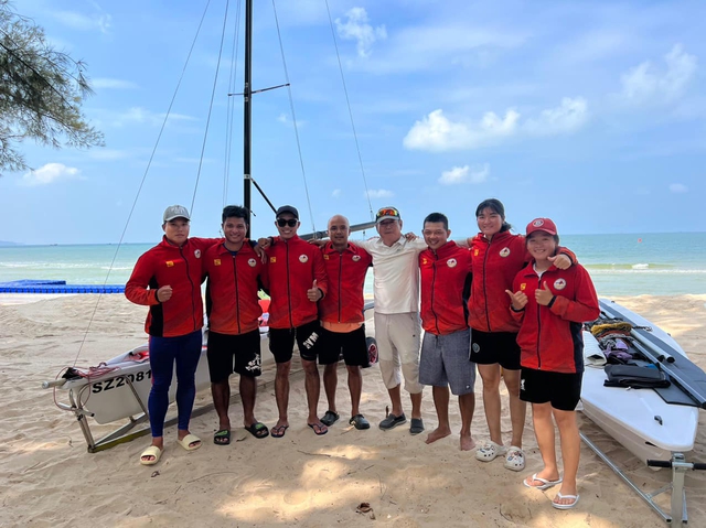 SEA Games 32: Đội tuyển sailing Việt Nam chờ giương buồm ra biển lớn - Ảnh 1.