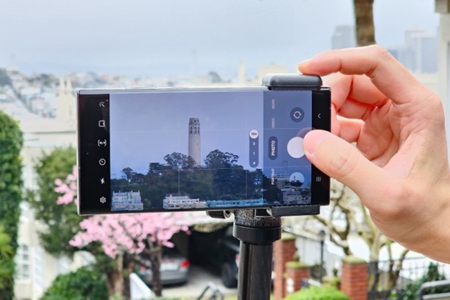 Samsung tung ứng dụng chỉnh sửa ảnh bằng AI đến dòng Galaxy S23 - Ảnh 1.