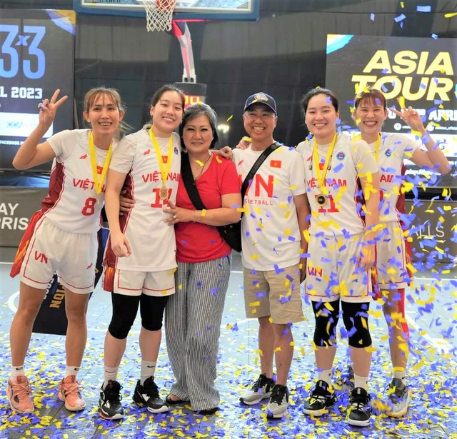 Dàn sao bóng rổ nữ Việt Nam, Thái Lan 'hẹn hò' ở SEA Games 32 - Ảnh 3.