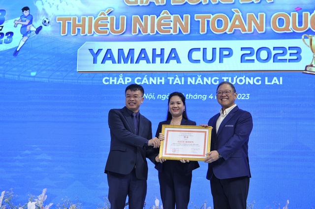 Viết tiếp giấc mơ cho các cầu thủ nhí Việt Nam - Ảnh 3.