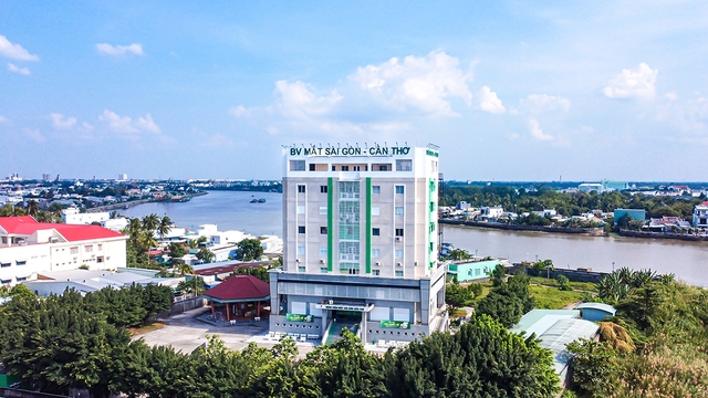 Bệnh viện Mắt Sài Gòn Cần Thơ: Không ngừng cải tiến, nâng cao chất lượng dịch vụ - Ảnh 1.